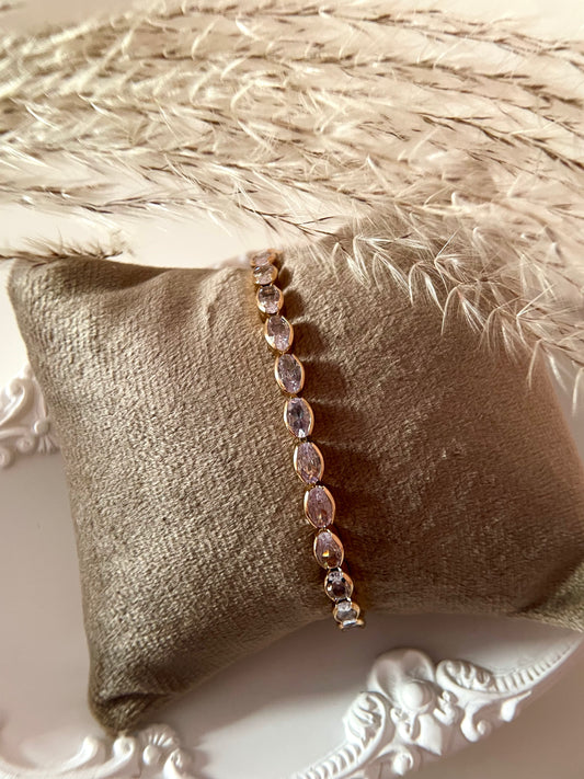 Chrysa || Oval Cut Tennis Bracelet