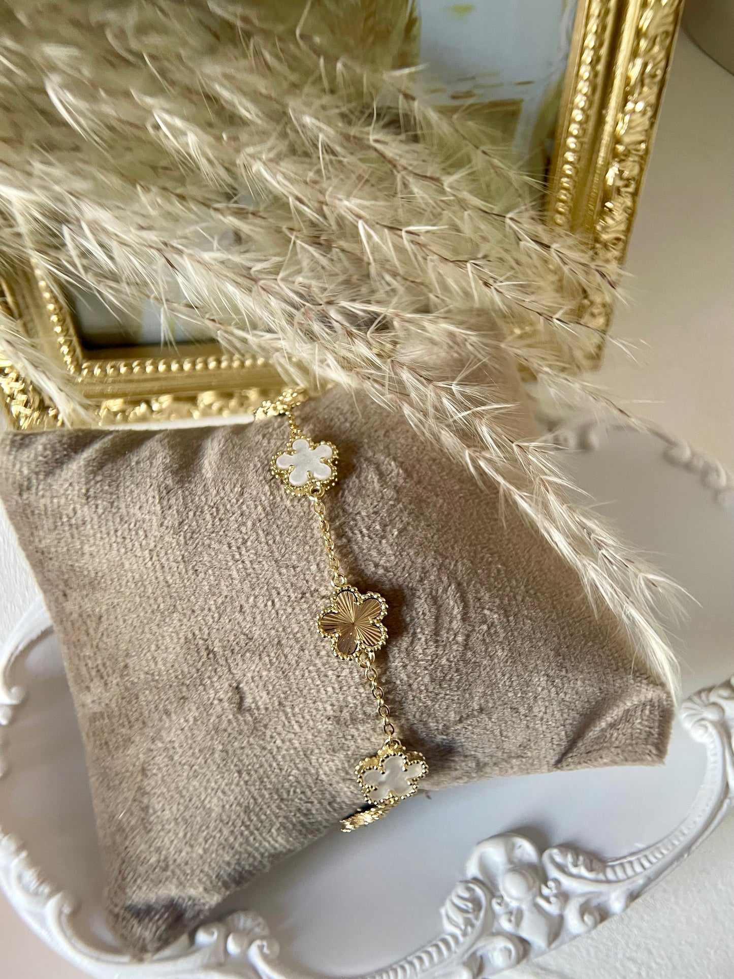 VENERA || CLOVER BRACELET