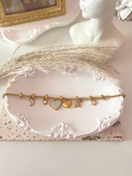 DAISY || Charm Bracelet