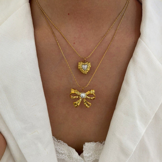 NELYA || Bow necklace